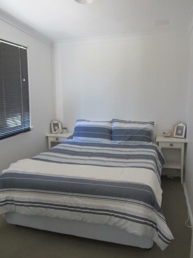 Salty Shack Lancelin- Two Bedroom Kültér fotó
