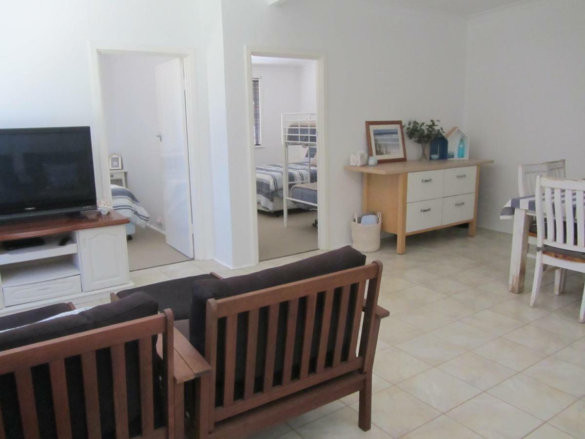 Salty Shack Lancelin- Two Bedroom Kültér fotó